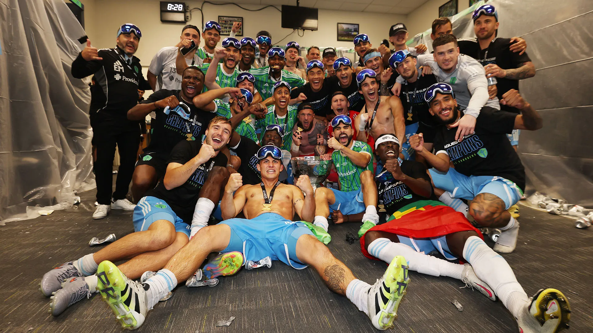 I Seattle Sounders hanno vinto la finale per 3-0, infliggendo un'amarezza a Lionel Messi e compagni