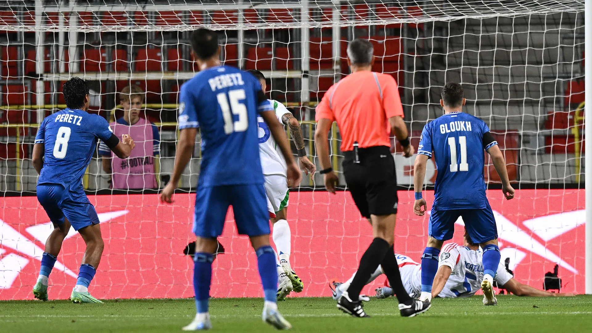 L'Italia ha sofferto da subito con l'Autogol di Manuel Locatelli al 16'