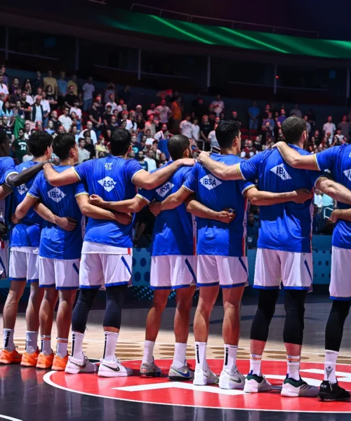 Italbasket, l’ipotesi straniera per il dopo-Pozzecco divide gli appassionati