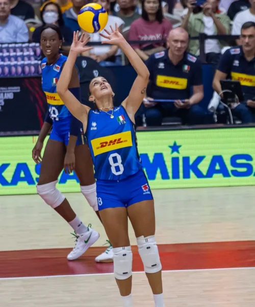 Alessia Orro esagerata, parolaccia in diretta su Rai 1 dopo il trionfo e il titolo di Mvp: le foto