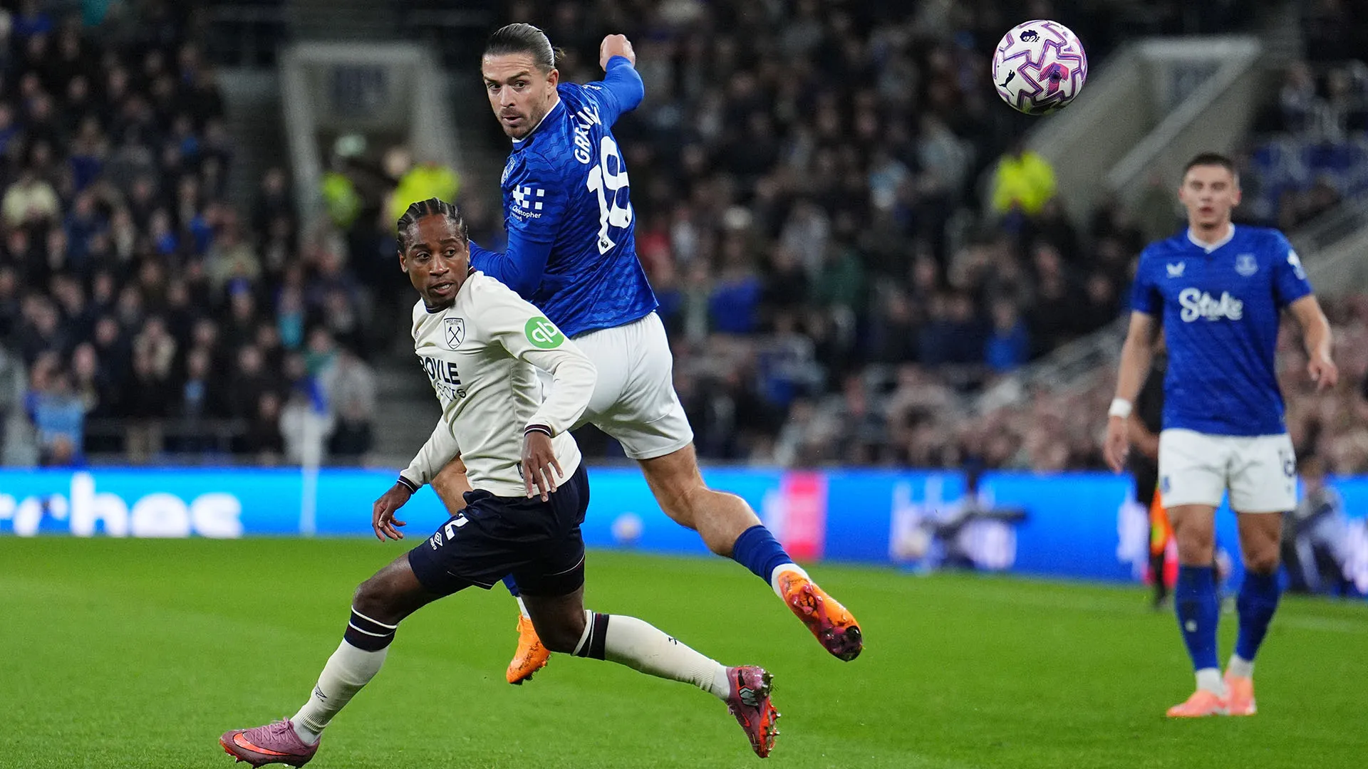Ha giocato 90 minuti Jack Grealish, che da quando è all'Everton sembra rinato
