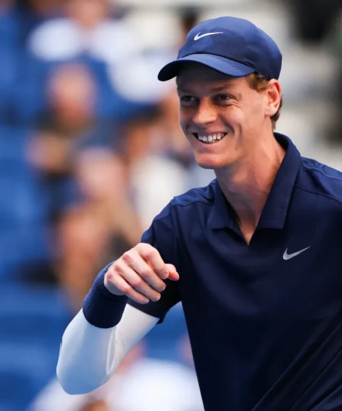 Jannik Sinner svela la chiave del successo con Alex De Minaur