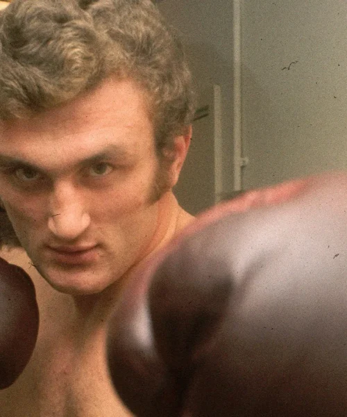 Addio a Joe Bugner, pugile di livello e attore che sapeva fare il ‘cattivo’: le foto