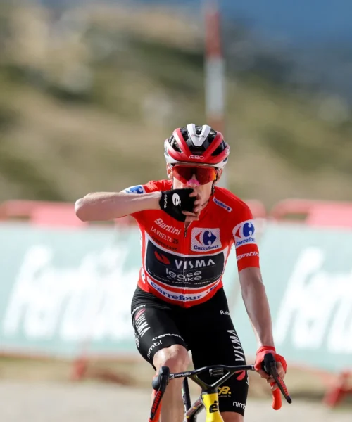 Jonas Vingegaard vince sulla Bola del Mundo e ipoteca il trionfo nella Vuelta