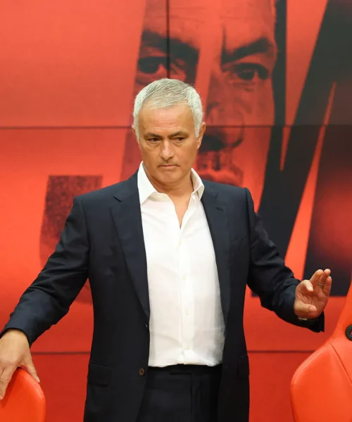 Mercato Juventus, sfida con José Mourinho per i due campioni