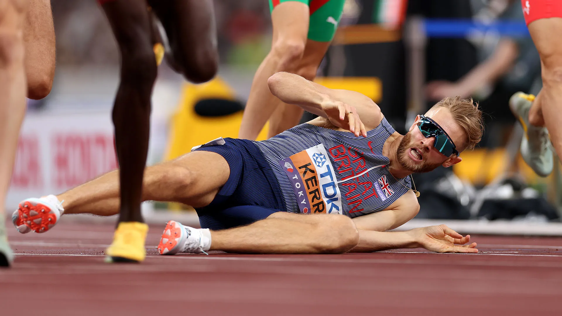 Kerr è l'unico atleta tra i primi cinque delle Olimpiadi di Parigi ad aver raggiunto la finale a Tokyo nei 1500 metri