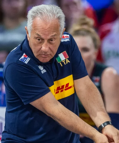 Mondiali, Julio Velasco tiene i piedi per terra
