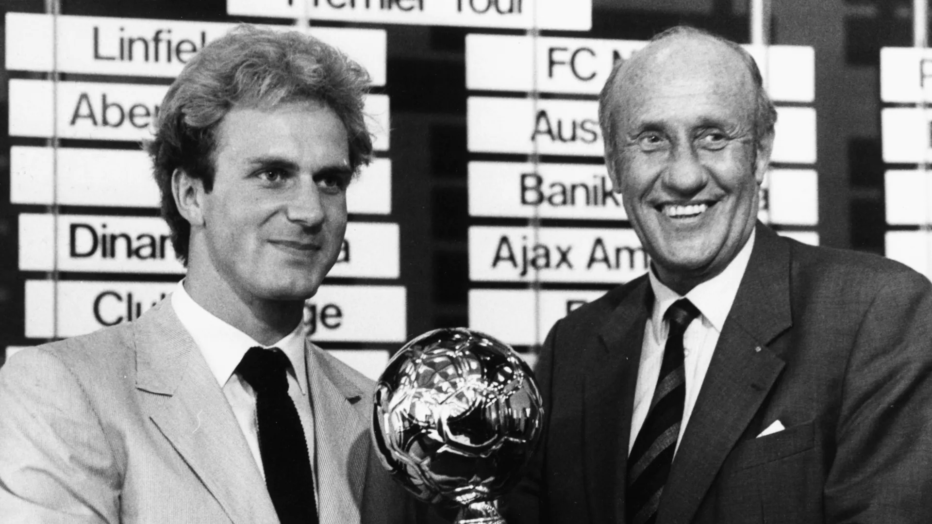 Due Palloni d’Oro non si vincono per caso. Karl-Heinz è stato uno degli attaccanti più completi e moderni della sua generazione.