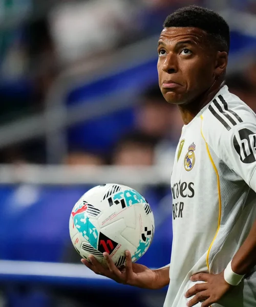 Kylian Mbappé non ne può più e si sfoga: “È angosciante”. Immagini