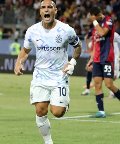 Inter corsara, Lautaro Martinez e Pio Esposito piegano il Cagliari