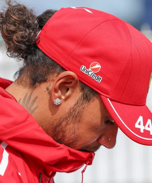 Lewis Hamilton in crisi in Ferrari: Jacques Villeneuve spietato sui motivi