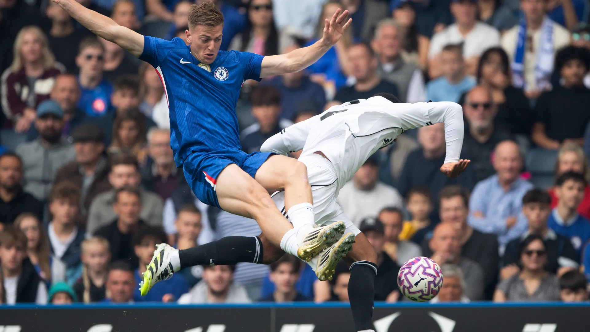 L'infortunio di Liam Delap contro il Fulham è più grave di quanto previsto
