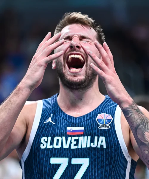 Europei, Luka Dončić va a casa e punta il dito contro gli arbitri