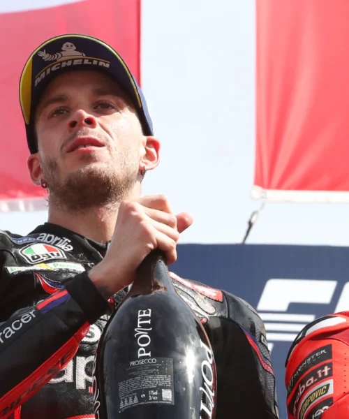 Marco Bezzecchi studia Marc Marquez: “Punto di riferimento”