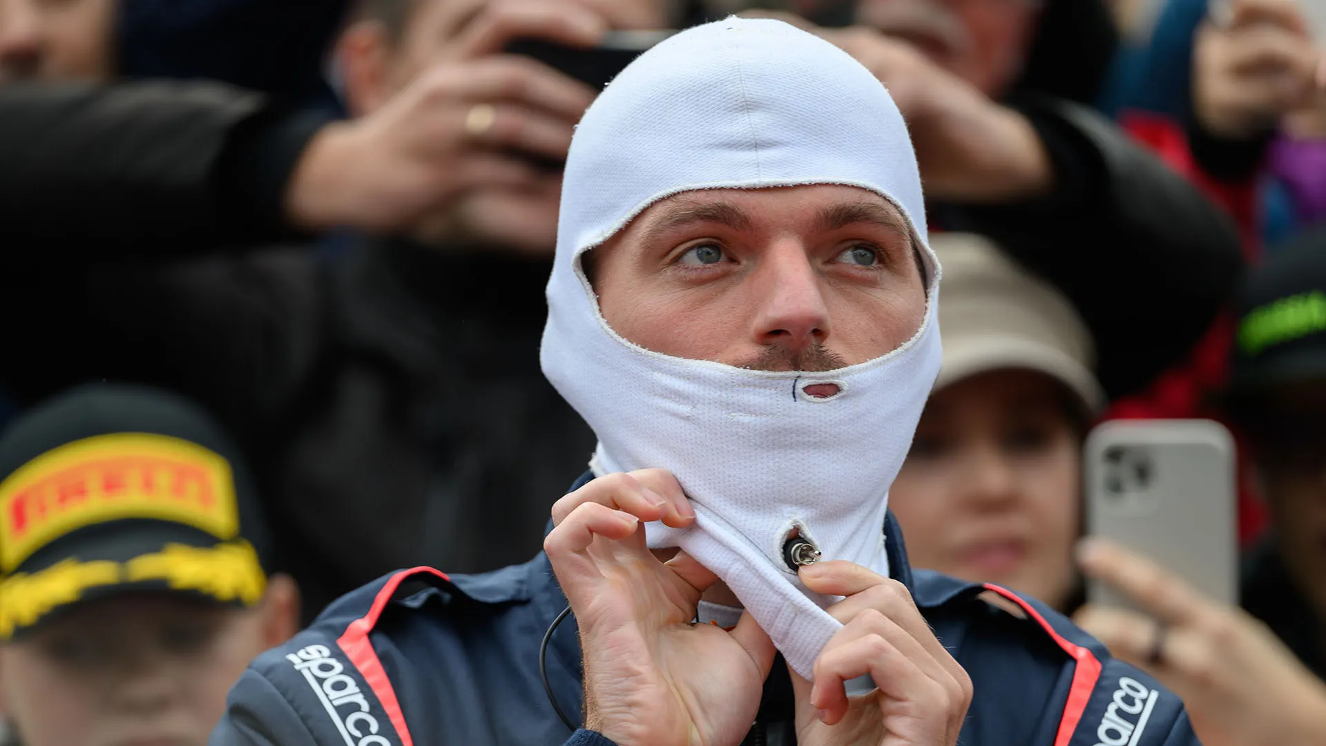"E' stato un onore condividere il podio con un campione come lui"