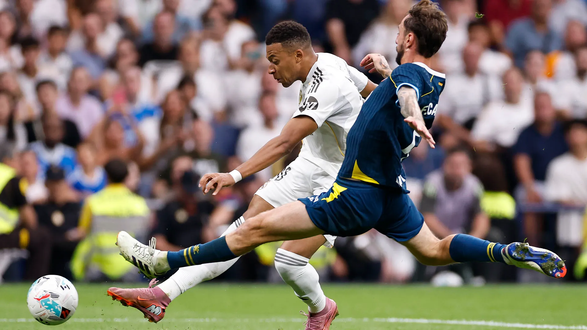 Al 47' è arrivato anche il gol di Kylian Mbappé, idolo di Abderrahim
