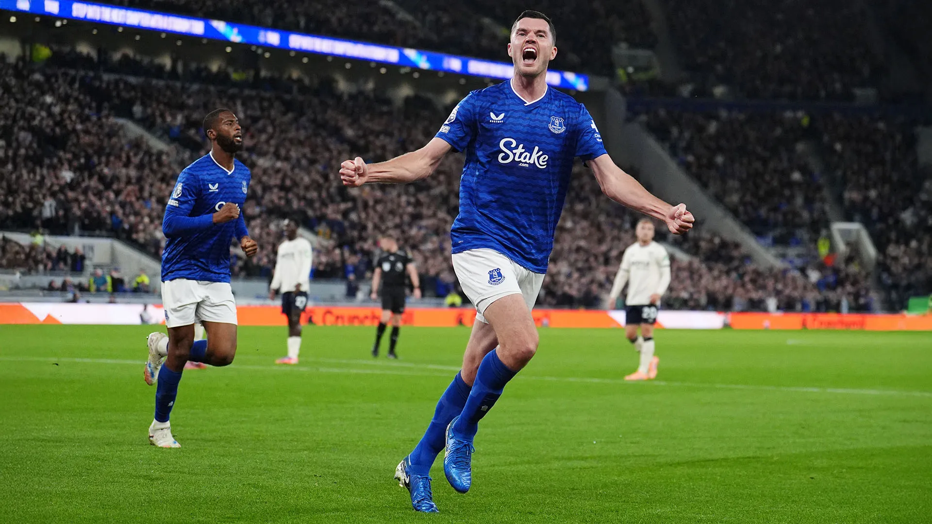Michael Keane ha portato in vantaggio l'Everton al minuto 18