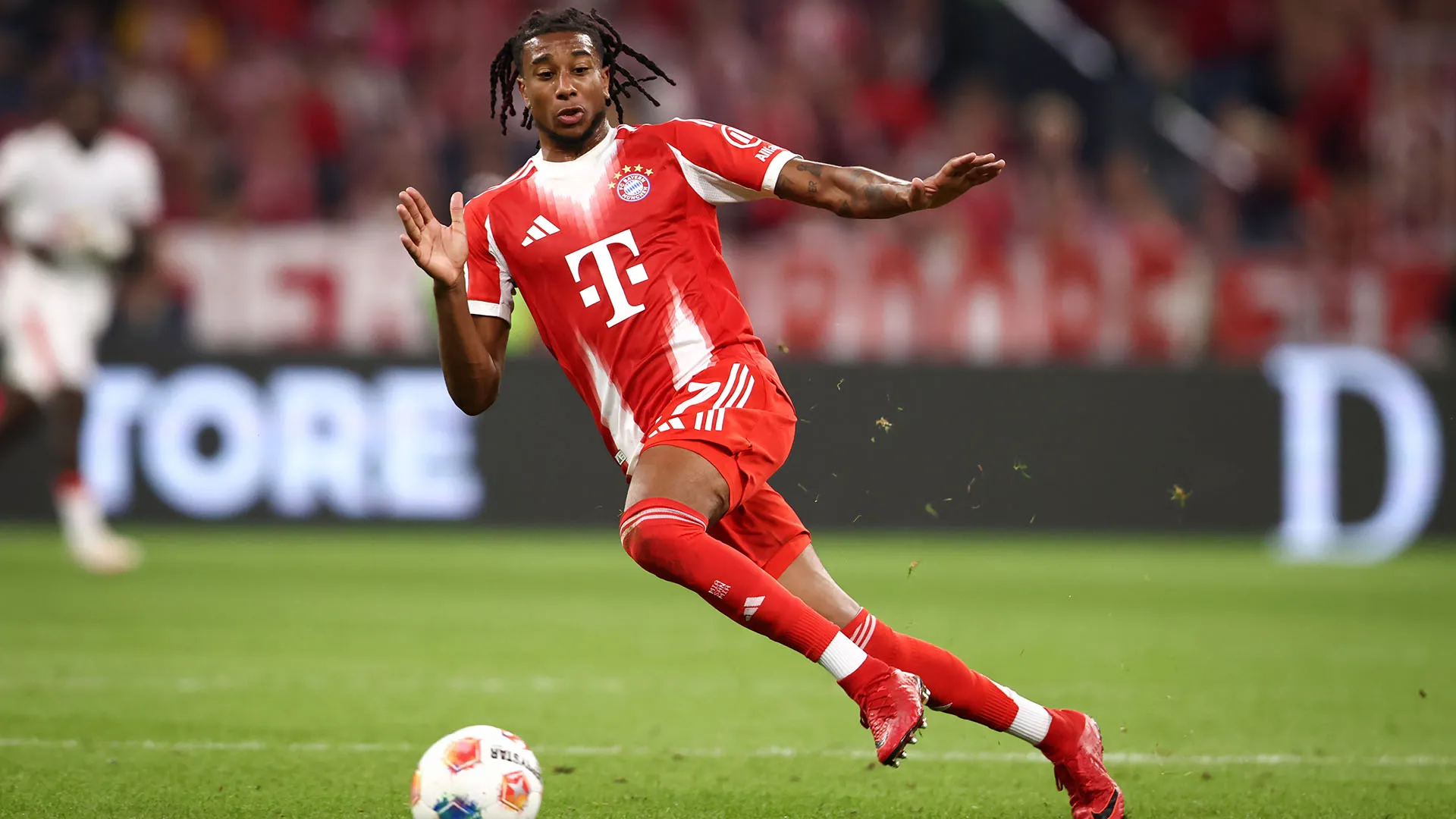 Olise ha giocato otto partite nella nazionale francese