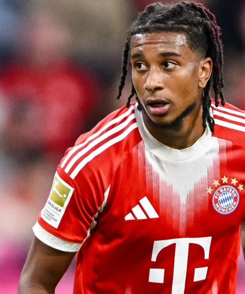 Assalto a Michael Olise: il Bayern Monaco contrattacca. Le foto