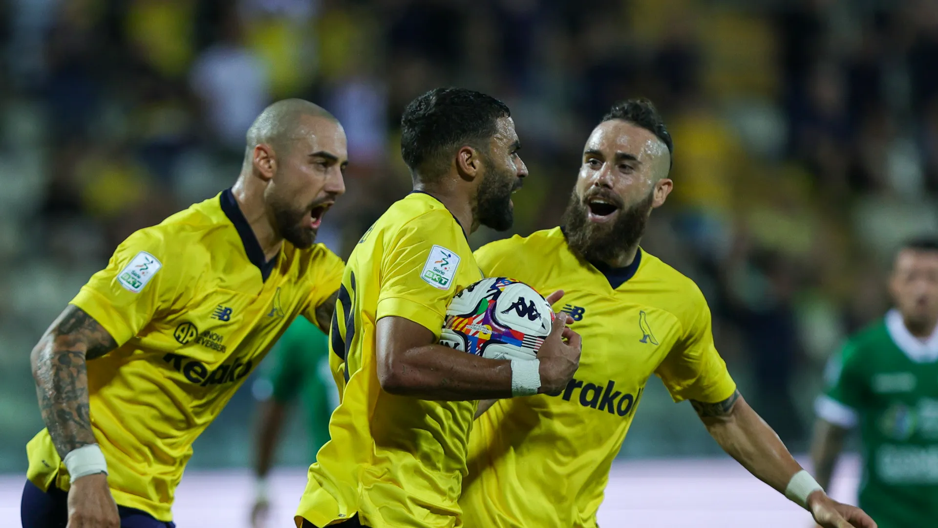Serie B, Modena solo in testa