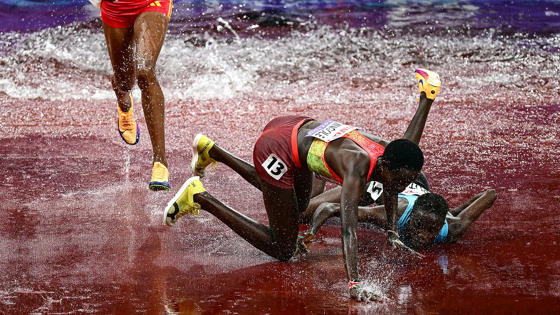 Fortunatamente nessuna delle due atlete si è fatta male in maniera grave