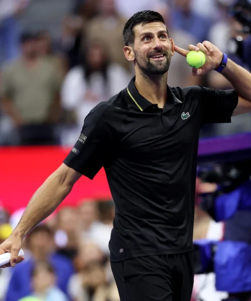 US Open: Novak Djokovic batte Taylor Fritz e sfida Carlos Alcaraz