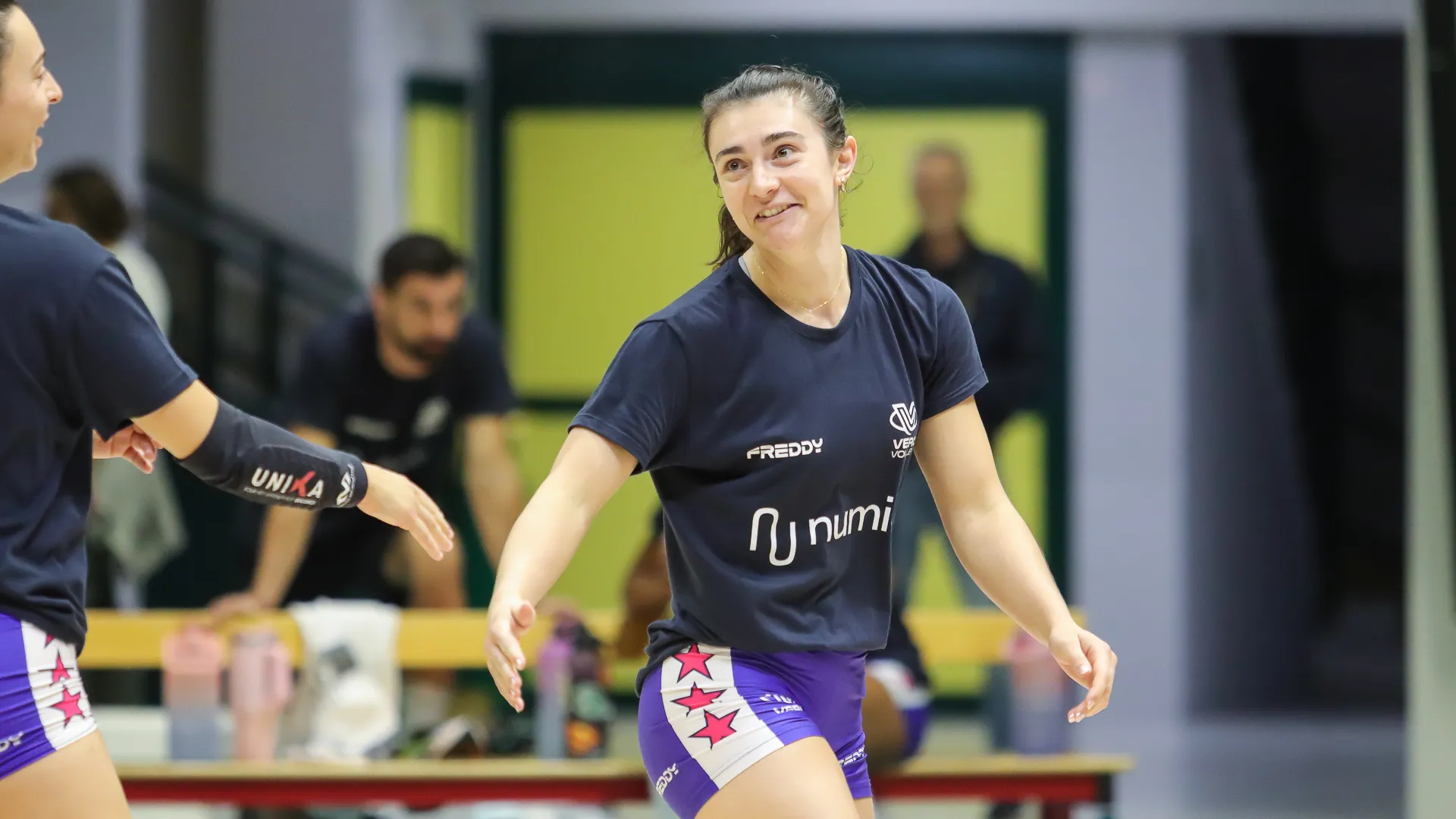 Sono tante le conferme dal roster, a partire dalla diagonale Ognjenovic-Antropova; in regia Gennari ancora al fianco della neo capitana serba, al centro Nwakalor, Mancini e Graziani, in posto quattro Ruddins. Rimane invariato anche il reparto dei liberi. 