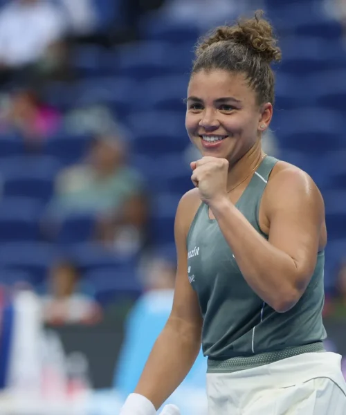 Jasmine Paolini avanti tutta a Pechino: sbaragliata Sofia Kenin