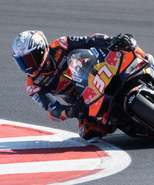 MotoGp, test Misano: brilla Acosta, bene Bezzecchi. Marc Marquez si nasconde, più indietro Bagnaia