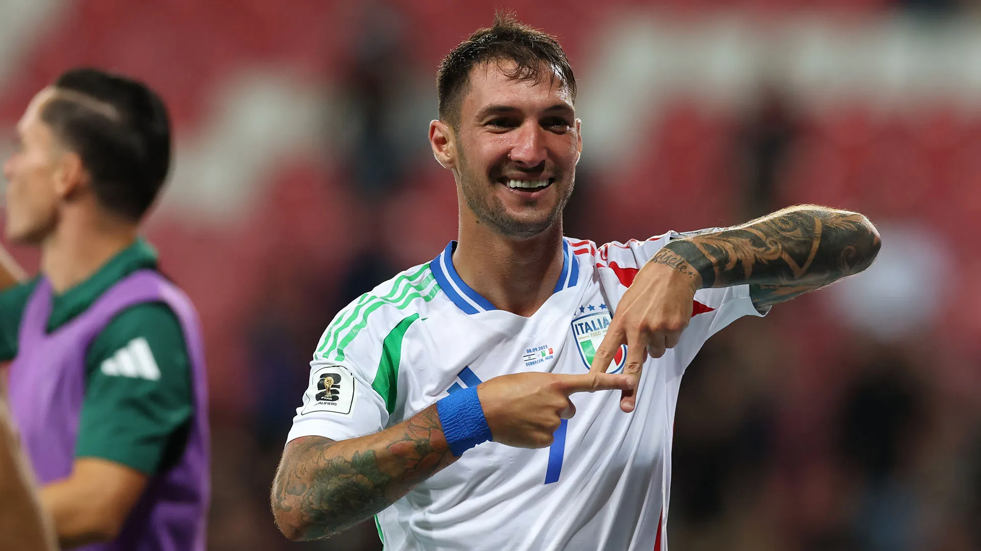 Matteo Politano ha segnato il 3-2 per l'Italia ma le emozioni non sono finite...