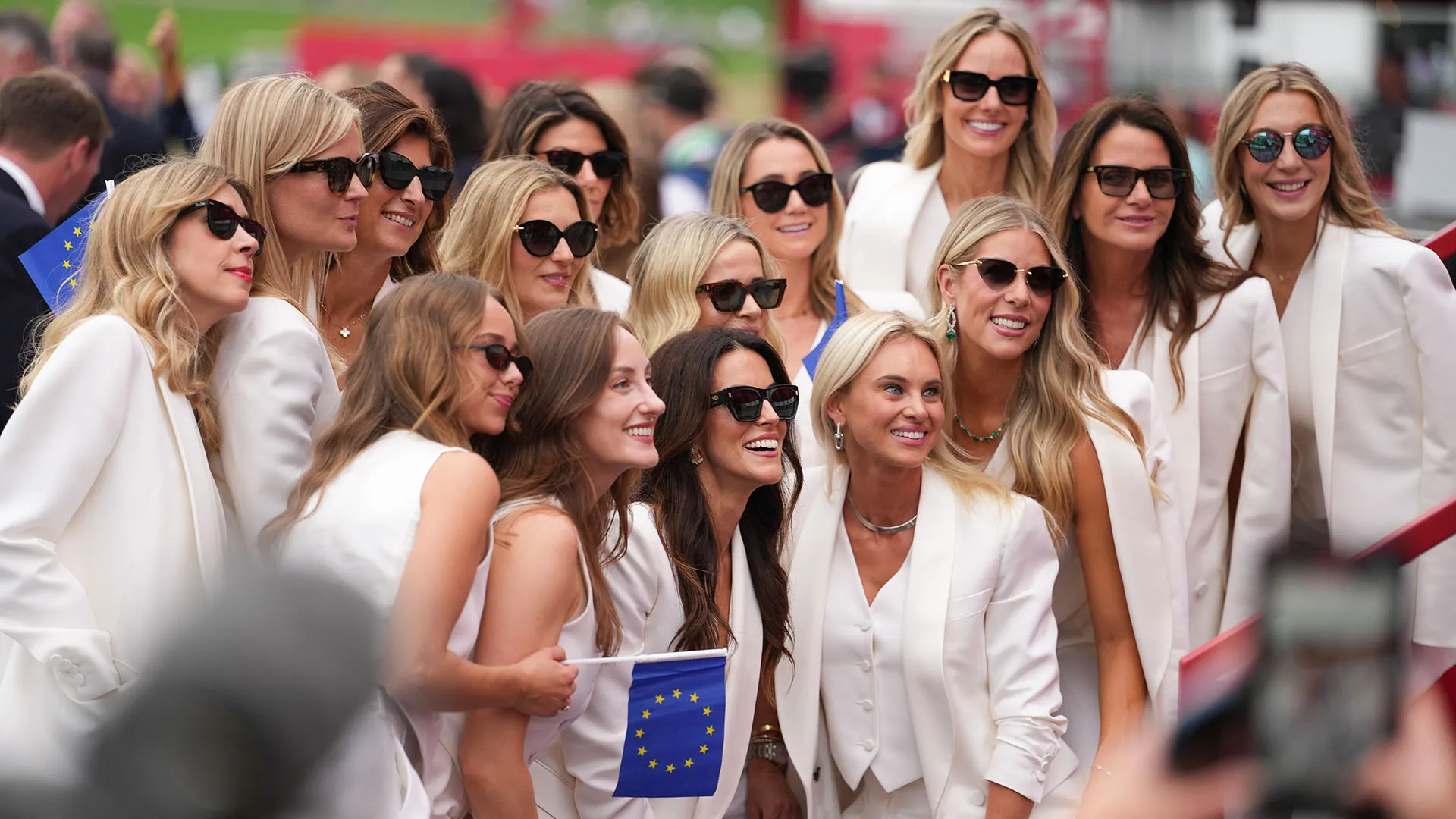 Il Team Europe, invece, non percepisce nulla: né per beneficenza né per sé stesso