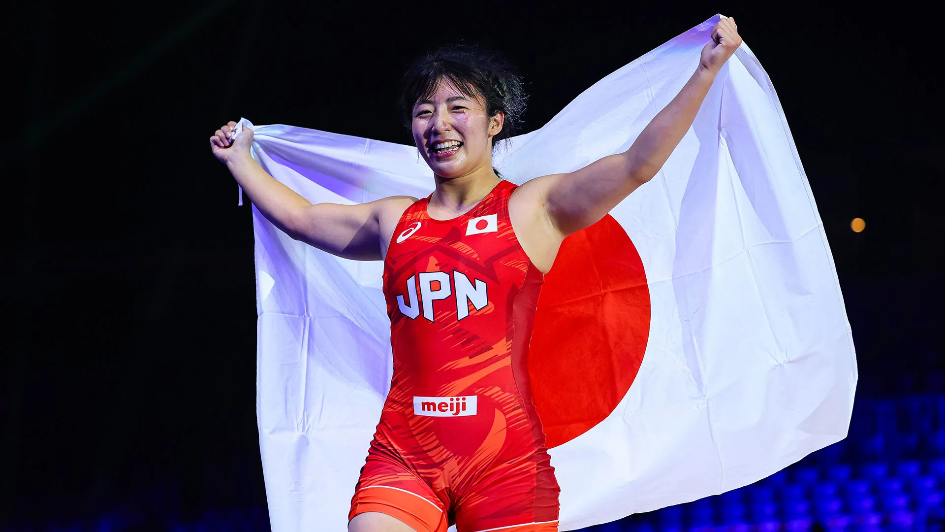 Sempre nel 2025 ha vinto l'oro ai campionati asiatici e ai Mondiali Under 20 a Samokov