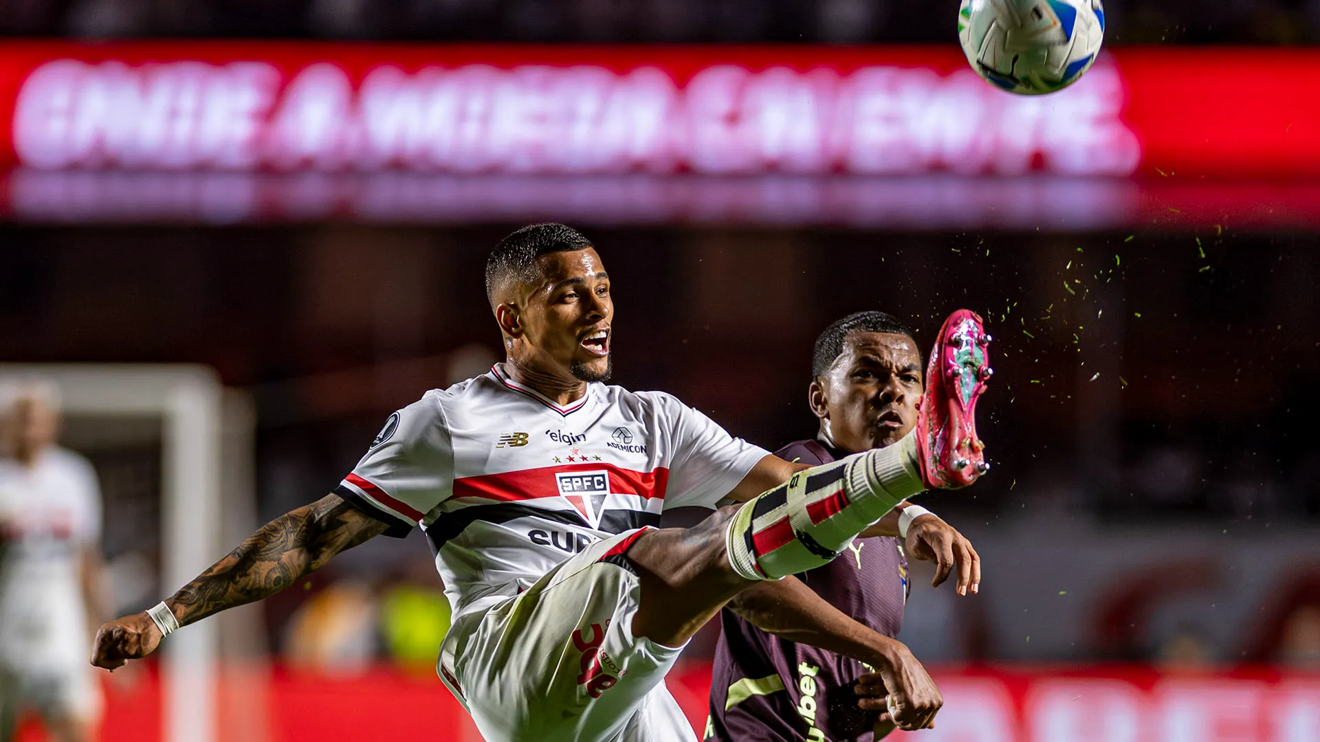 Il Sao Paulo aveva il compito di rimediare alla sconfitta per 2-0 dell'andata