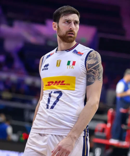 Simone Anzani carica l’Italvolley per la sfida da dentro o fuori con l’Ucraina