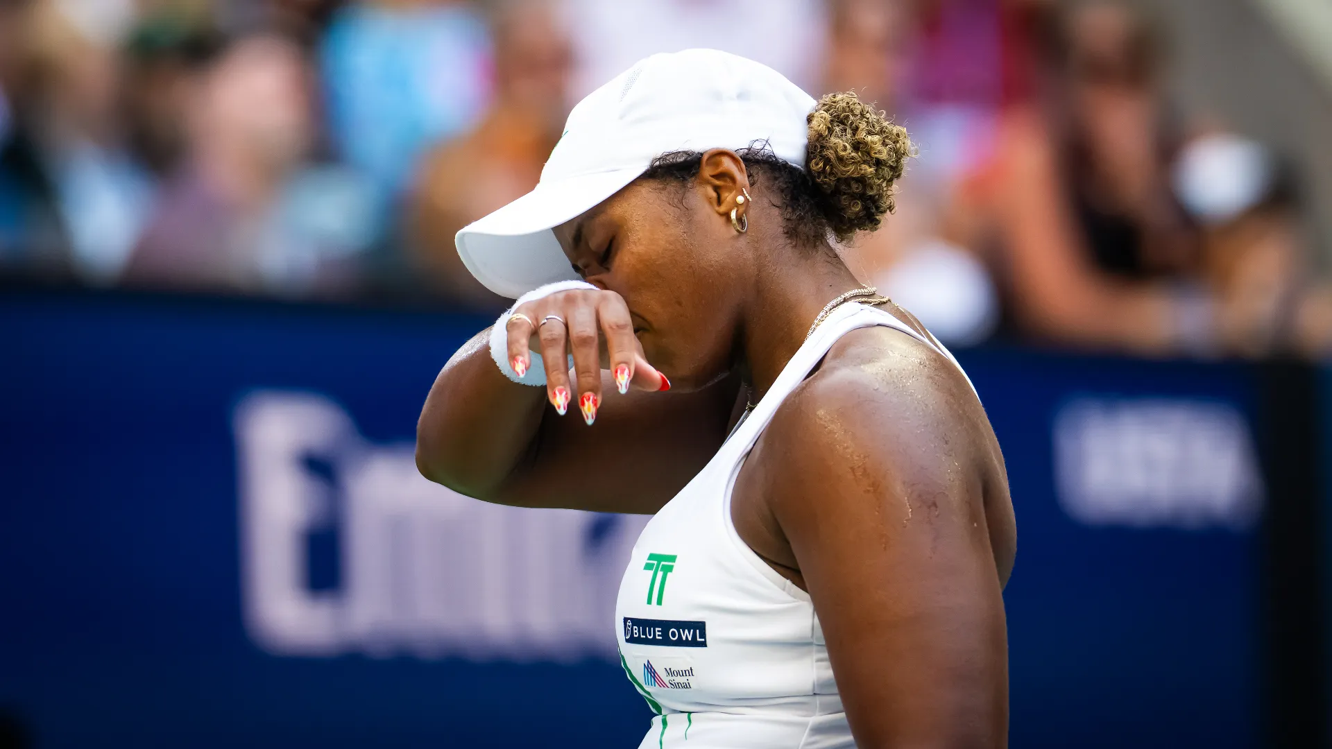 La campionessa è stata costretta a scusarsi...
