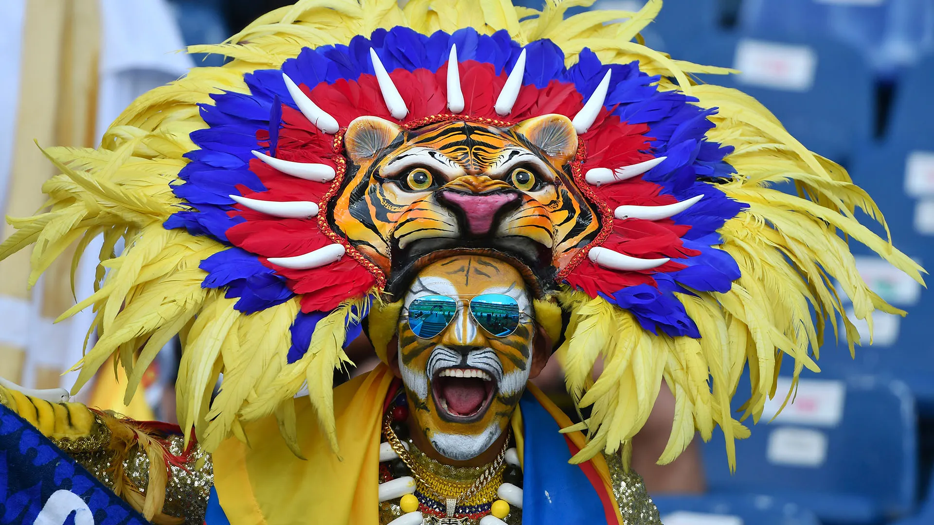 Nelle ultime apparizioni ha scelto questo vistoso costume