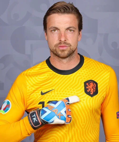 Un giorno triste per il calcio olandese: Tim Krul dice addio. Foto