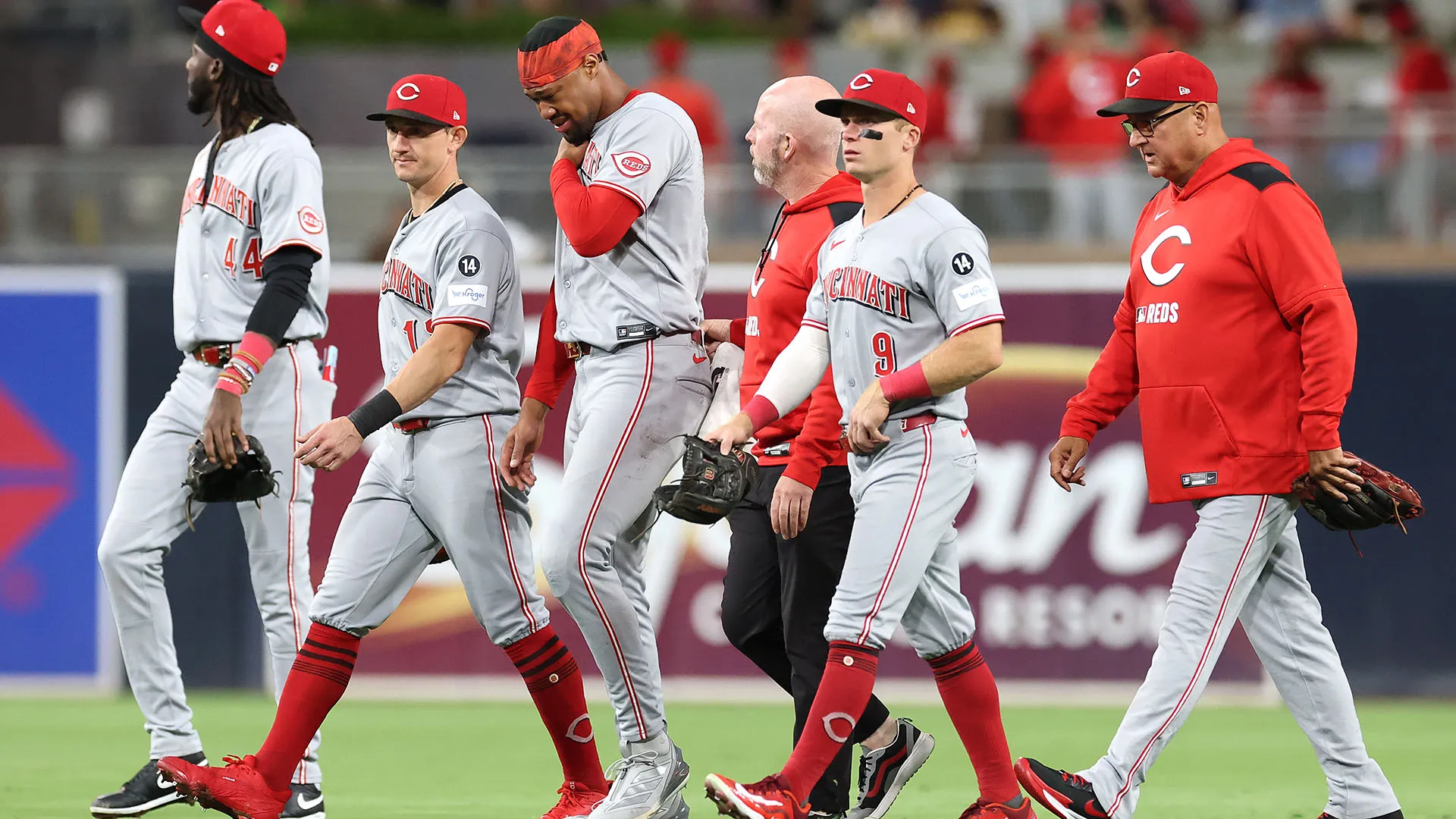 Nulla di grave: dopo essere andato in panchina, è tornato in campo nel terzo inning