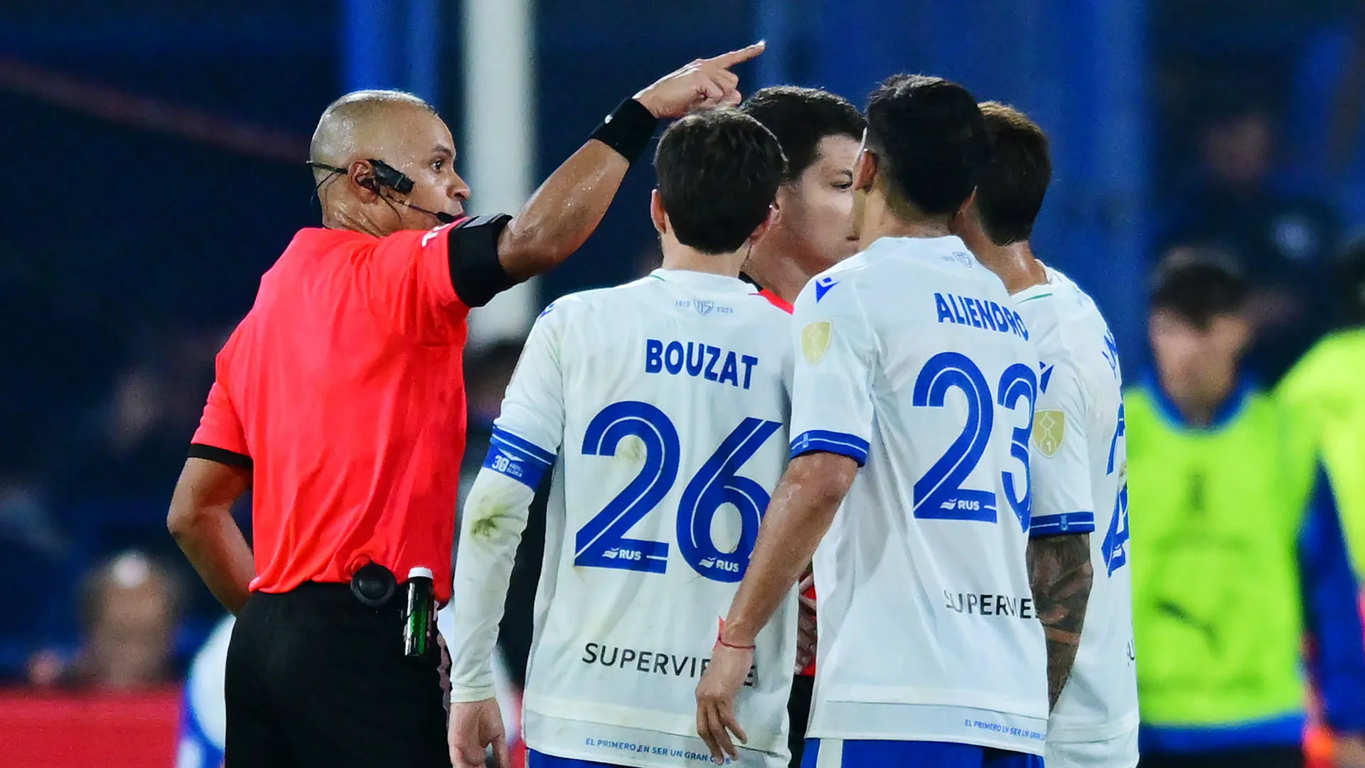 Ha cacciato dal campo Juan Nardoni e la partita è continuata
