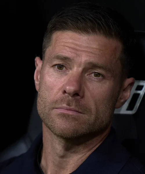 Real Madrid, tifosi irrequieti per le mosse di Xabi Alonso. Foto