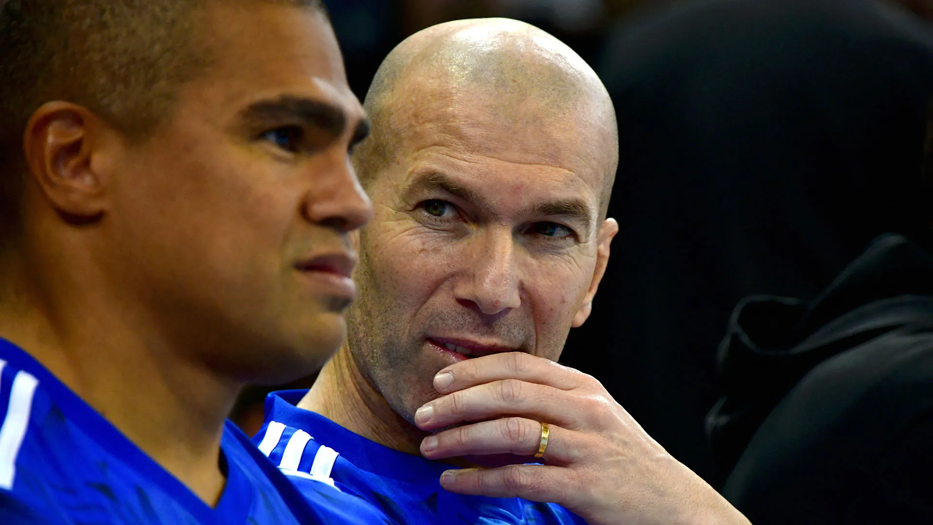 Zidane, che non allena dal 2021, si starebbe già preparando per tornare
