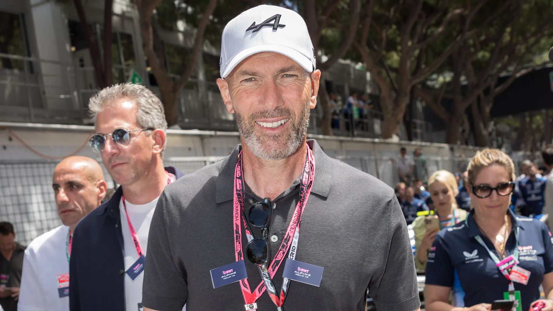 Zidane prenderà il posto di Didier Deschamps, che lascerà la carica dopo il torneo in Nord America