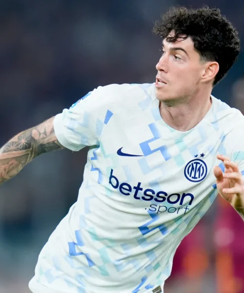 Mercato Inter, nuovo tentativo di una big per Alessandro Bastoni