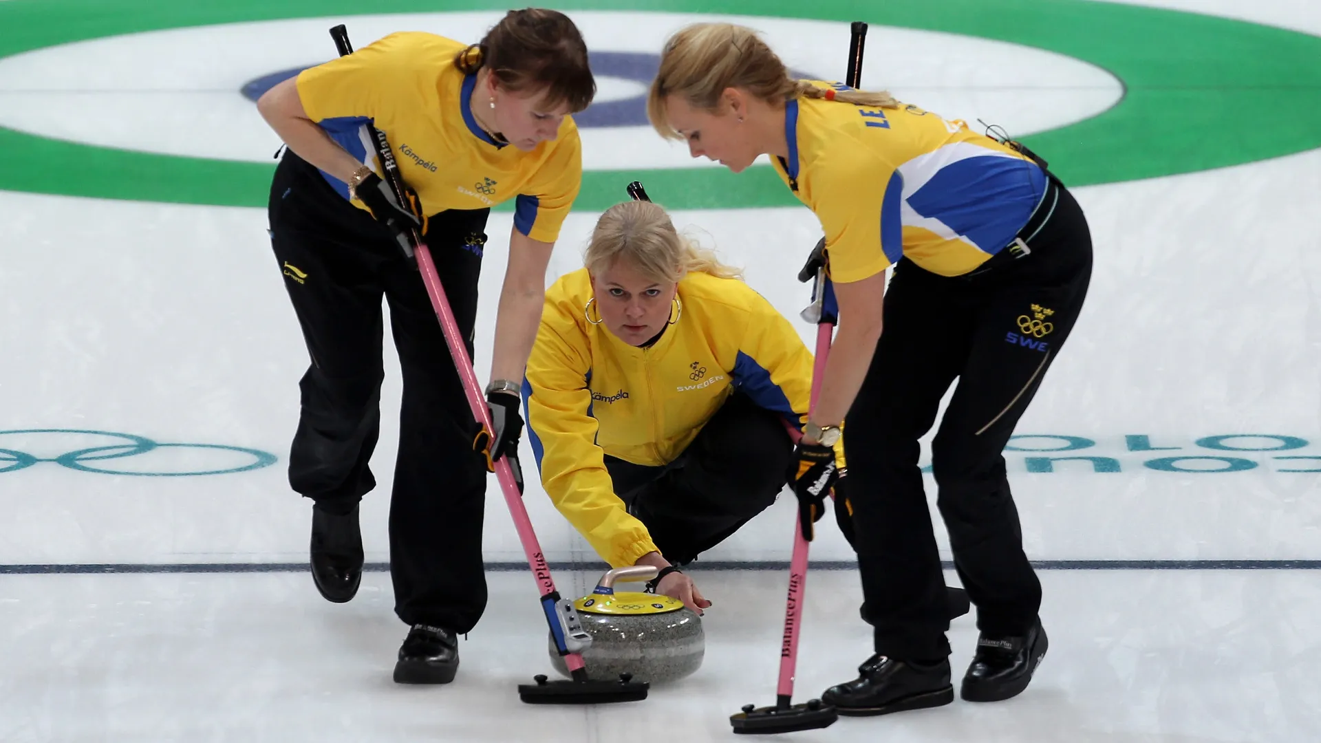 Mare, montagna, lago: Anna Le Moine non si fa mancare nulla
