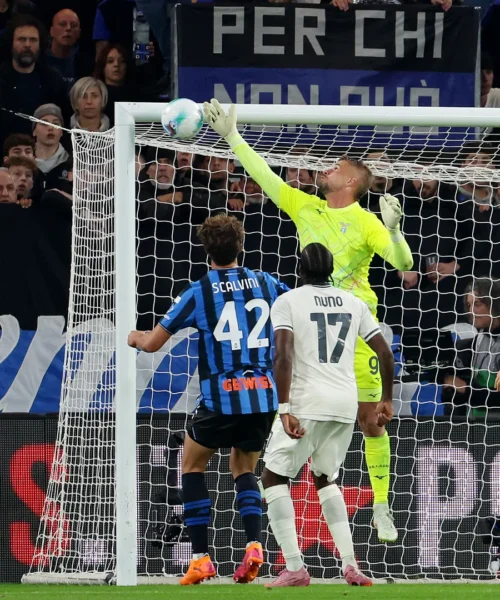 Contro l’Atalanta un palo e Provedel salvano la Lazio
