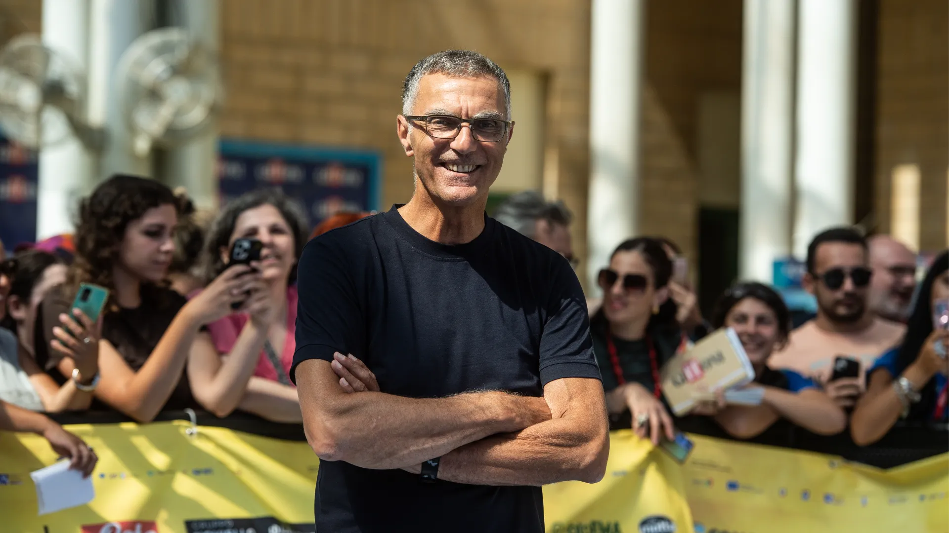 "E come mai non vince mai uno scontro diretto? Non è che se alzi la voce e urli, il tuo pensiero ha più valore del mio", ha tuonato Bergomi