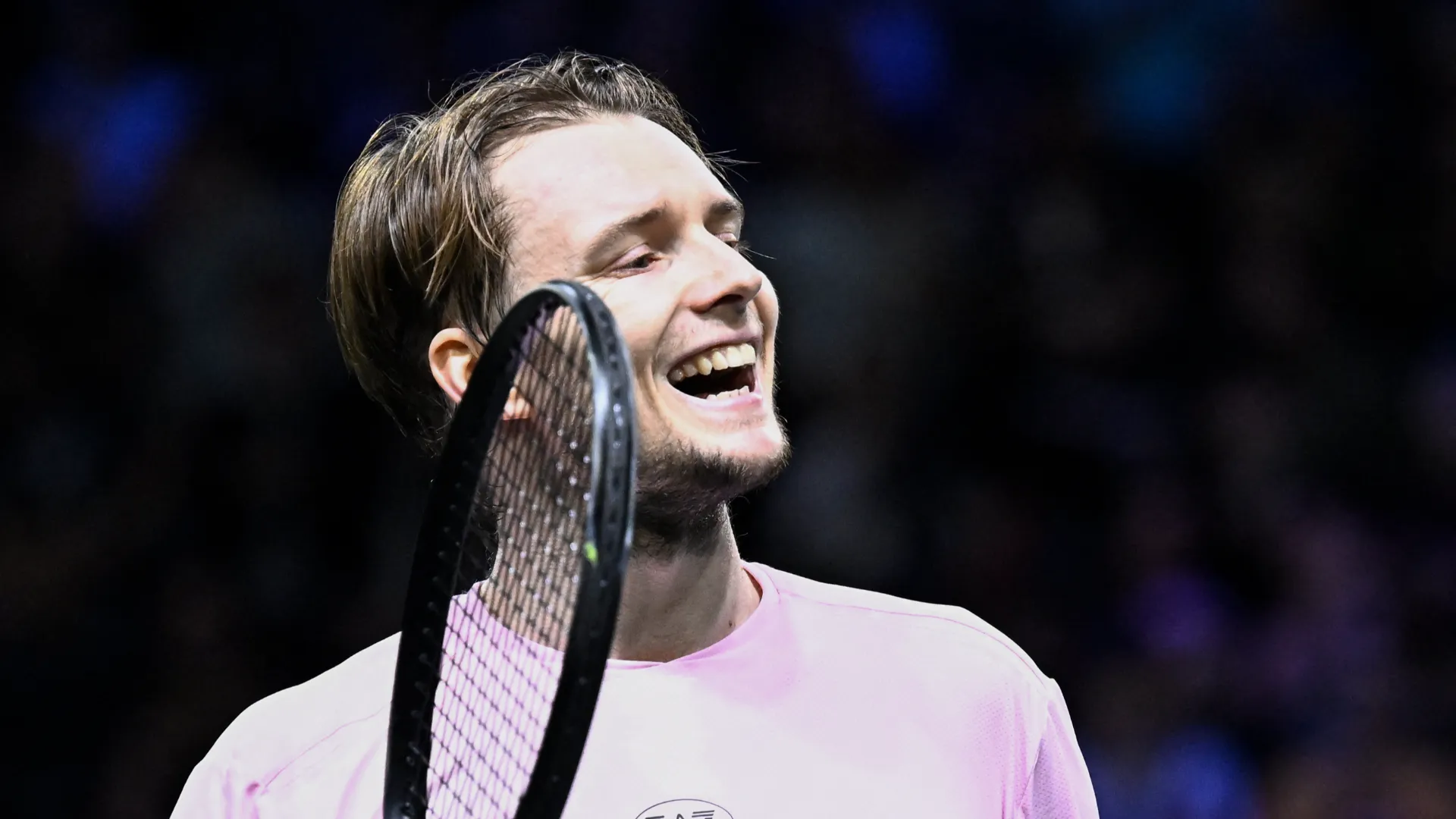 Bublik ha invece vinto e dopo la partita ha replicato duramente all'avversario: "Ha parlato troppo prima della partita e dovevo solo punirlo"