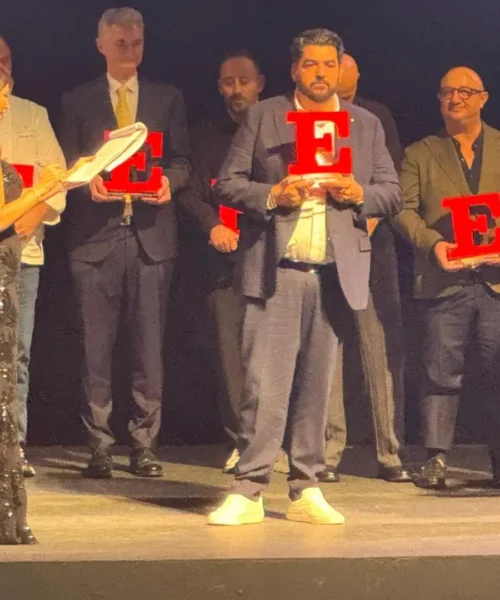 L’Espresso premia Antonino Cannavacciuolo: “Sognare è fondamentale”