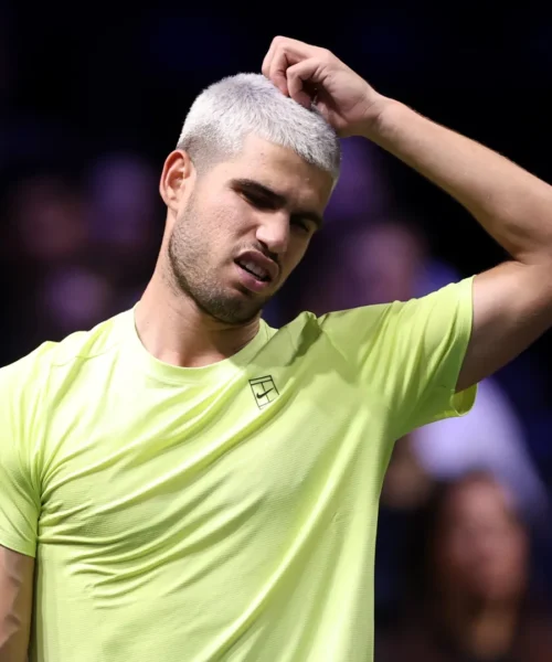Carlos Alcaraz riflette sul flop di Parigi: l’amara ammissione del murciano