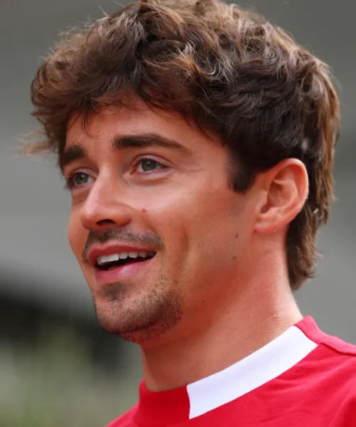 Ferrari, Charles Leclerc sta con John Elkann: “Messaggio positivo”